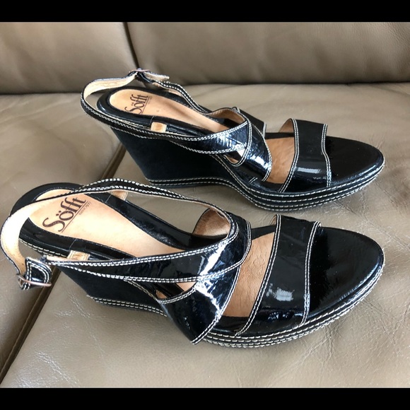 Sofft Women’s 8, Patent Leather Strappy Wedge Heels, Suede Wrapped, GUC - Picture 2 of 16